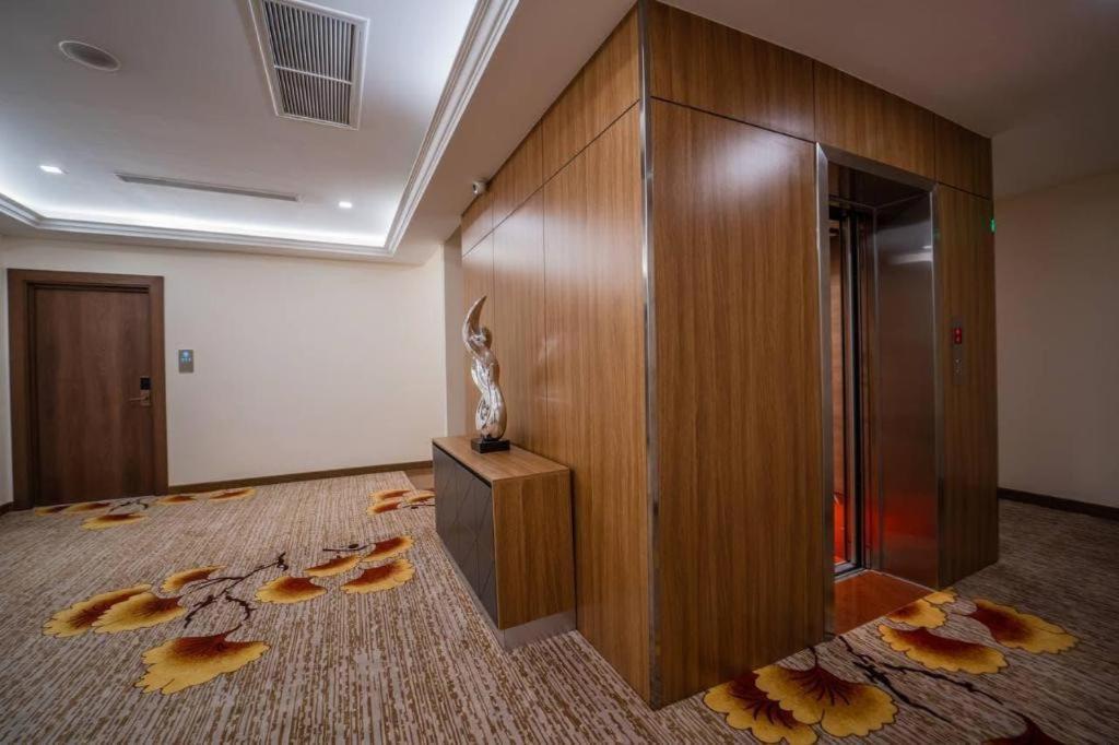 Le President Hotel Πνομ Πενχ Εξωτερικό φωτογραφία